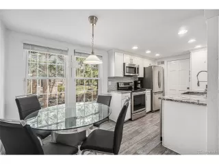 Photo #5: 7485722 Listing