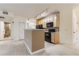 Photo #6: 7489027 Listing 