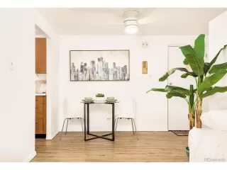 Photo #5: 7490215 Listing 