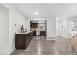 Photo #5: 7491690 Listing 