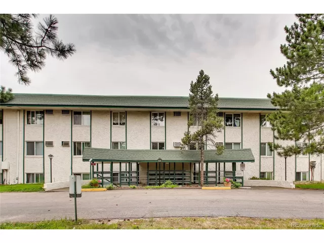 MLS: 7492153 Condo For Sale