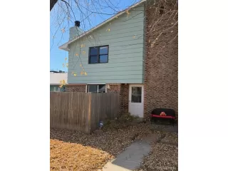 More Details about MLS # 7492939 : 14 NOME WAY C AURORA CO 80012