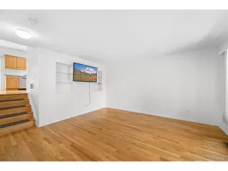 Photo #3: 7493111 Listing