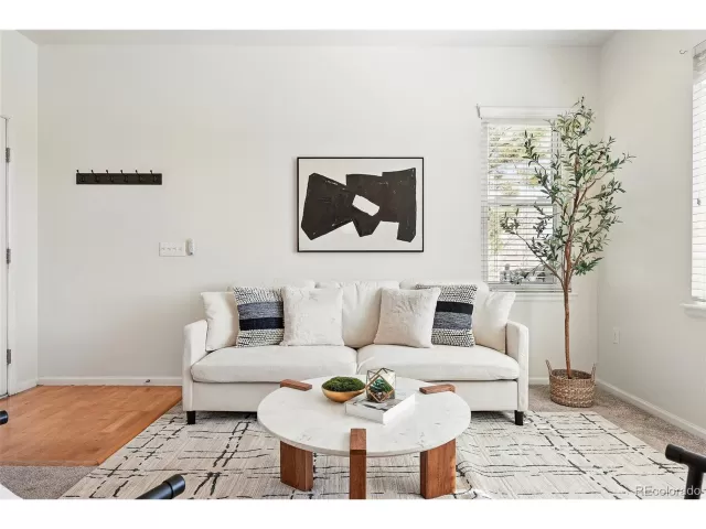 MLS: 7495214 Condo For Sale