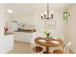 Photo #5: 7499558 Listing