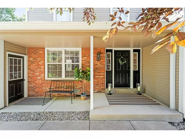 MLS: 7500067 Condo For Sale