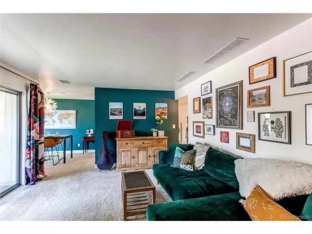 MLS: 7500645 Condo For Sale