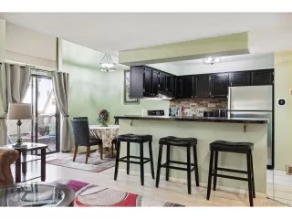 Photo #5: 7502429 Listing