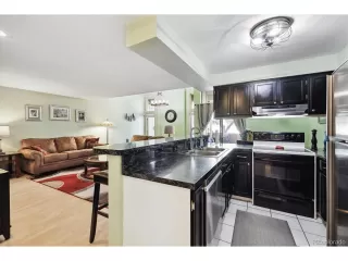 Photo #6: 7502429 Listing