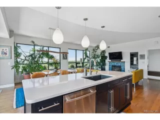 Photo #5: 7503370 Listing