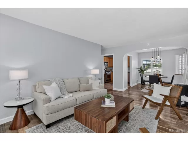 MLS: 7503800 Condo For Sale