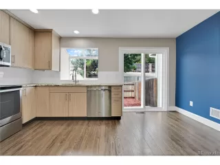 Photo #2: 7508135 Listing