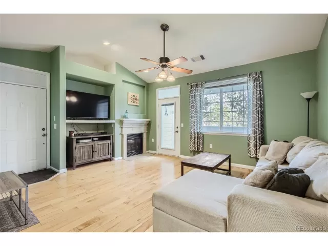 MLS: 7509150 Condo For Sale