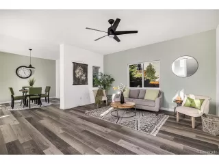 Photo #5: 7510125 Listing