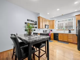 Photo #6: 7510368 Listing