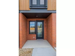 Photo #2: 7520415 Listing