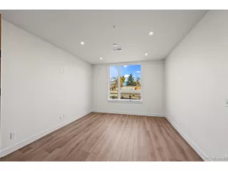 Photo #4: 7520415 Listing