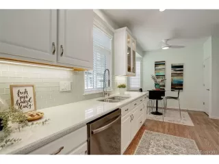 Photo #4: 7521070 Listing