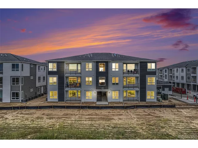 MLS: 7524350 Condo For Sale