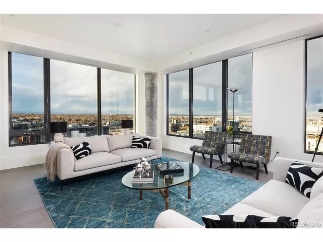 MLS: 7528685 Condo For Sale