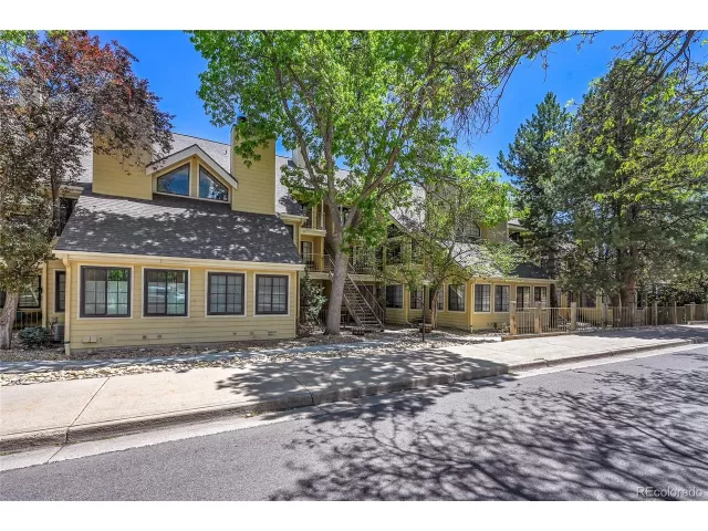 MLS: 7529820 Condo For Sale