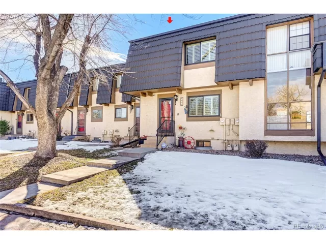 MLS: 7530812 Condo For Sale