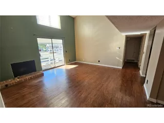 Photo #2: 7531809 Listing