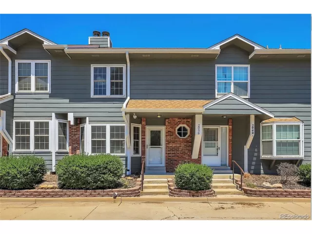 MLS: 7537247 Condo For Sale