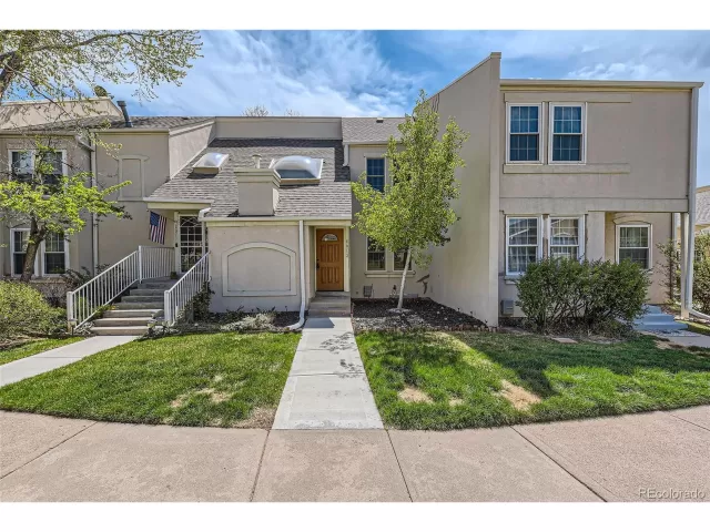 MLS: 7540100 Condo For Sale