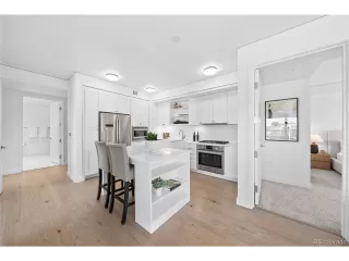 Photo #5: 7540372 Listing