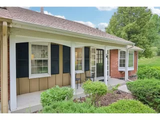 Photo #4: 7541834 Listing 