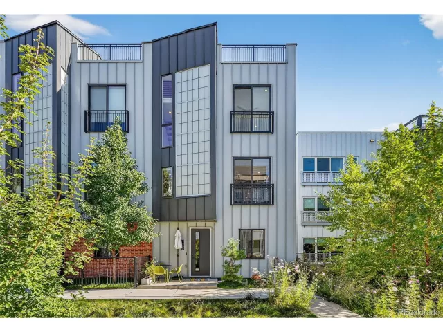 MLS: 7546028 Condo For Sale