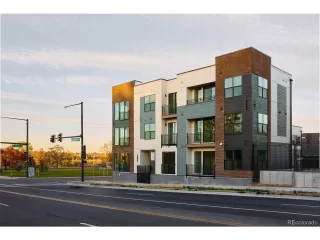 Browse active condo listings in THE SCENE