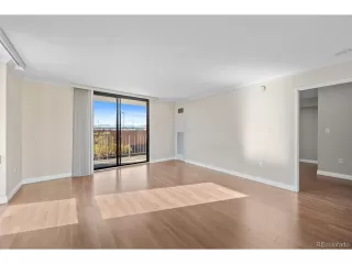 Photo #3: 7549700 Listing