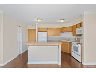 Photo #5: 7549700 Listing