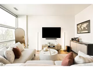 Photo #5: 7552883 Listing