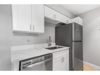 Photo #4: 7553694 Listing 