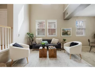 Photo #5: 7558227 Listing