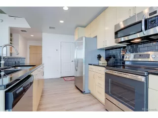 Photo #2: 7560897 Listing