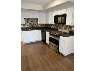 Photo #6: 7563774 Listing