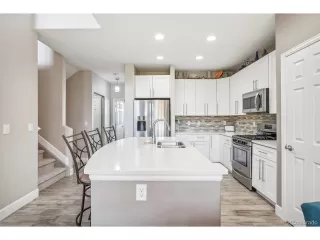 Photo #2: 7565014 Listing