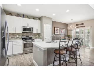 Photo #5: 7565014 Listing