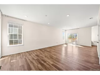 Photo #5: 7565778 Listing 