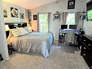 Photo #4: 7566468 Listing