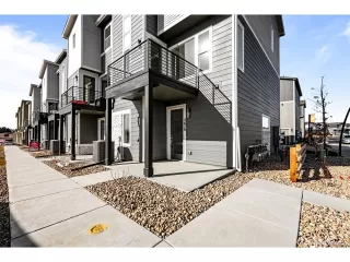 Photo #3: 7570621 Listing