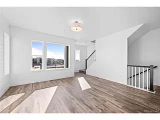 Photo #5: 7570621 Listing