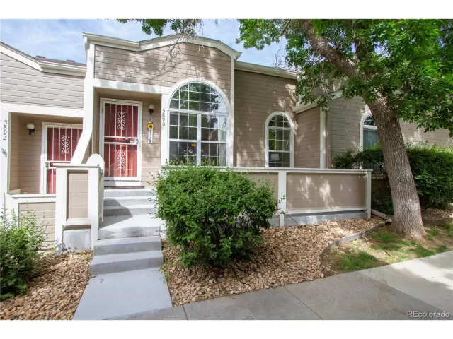 MLS: 7574207 Condo For Sale