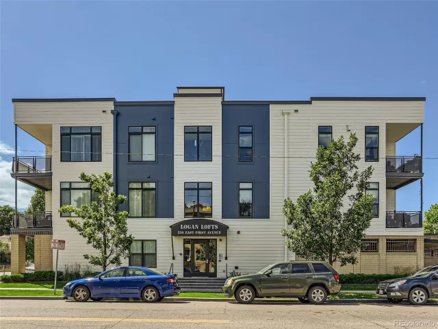 MLS: 7575485 Condo For Sale