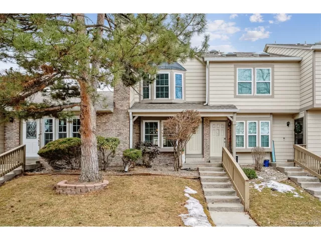 MLS: 7578396 Condo For Sale