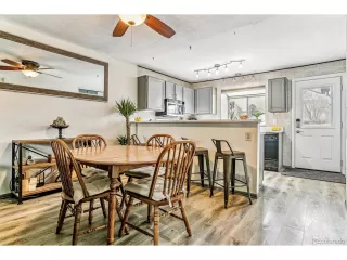 Photo #5: 7578396 Listing 